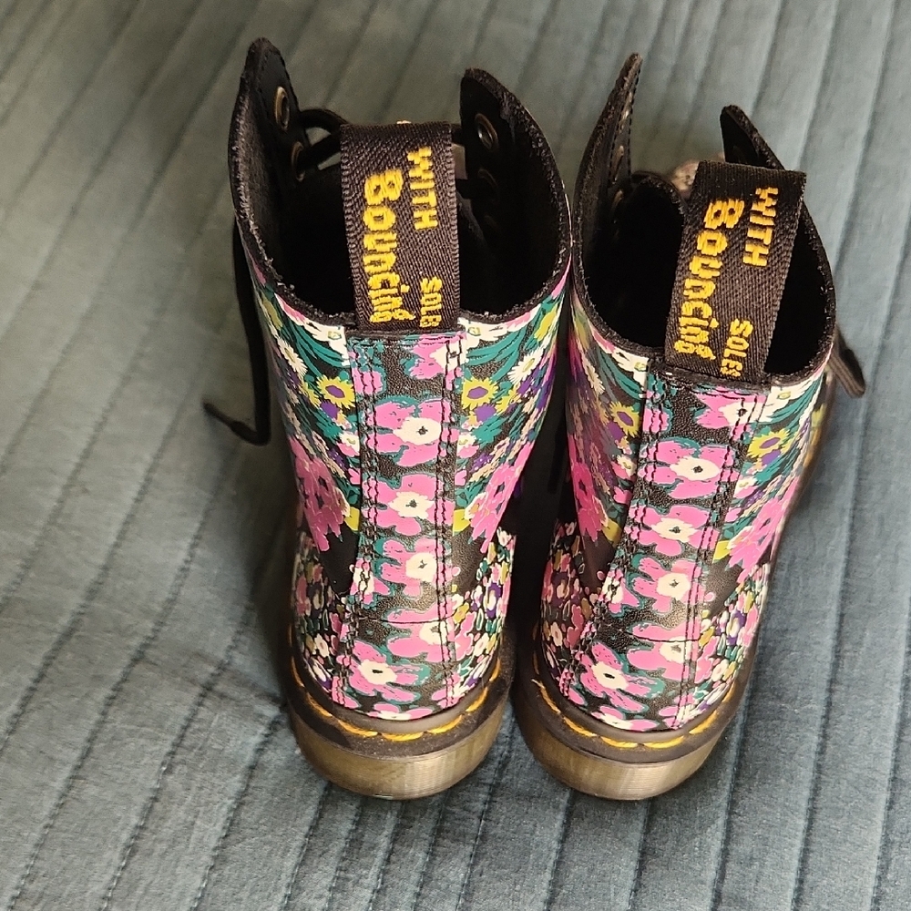 Dr. Martens Black Lace-Up Boots - Picture 3 of 4